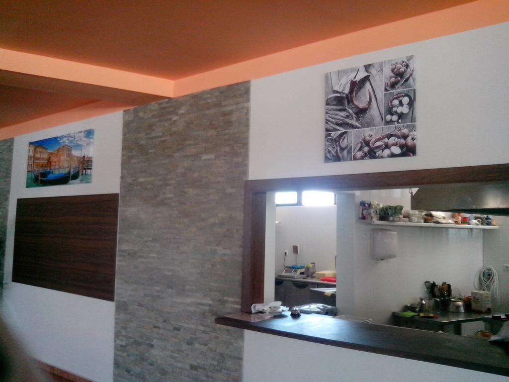 La Piazza Primorsko Rooms & Apartments Экстерьер фото