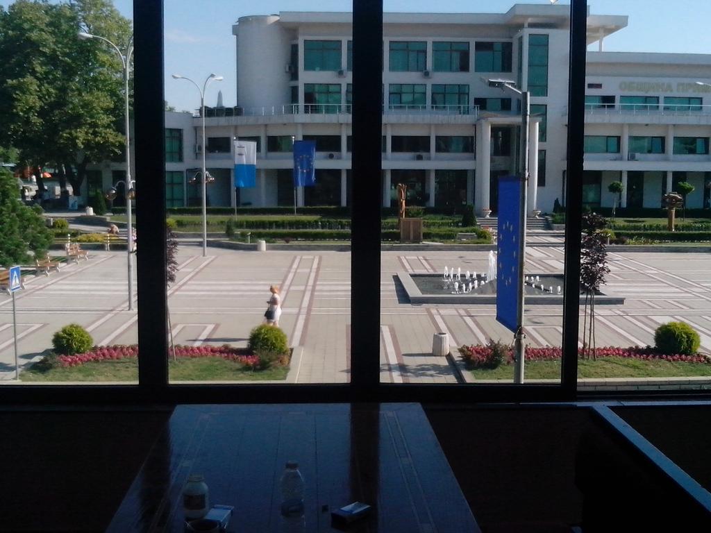 La Piazza Primorsko Rooms & Apartments Экстерьер фото