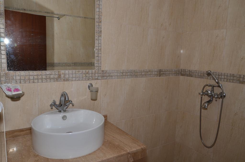 La Piazza Primorsko Rooms & Apartments Экстерьер фото